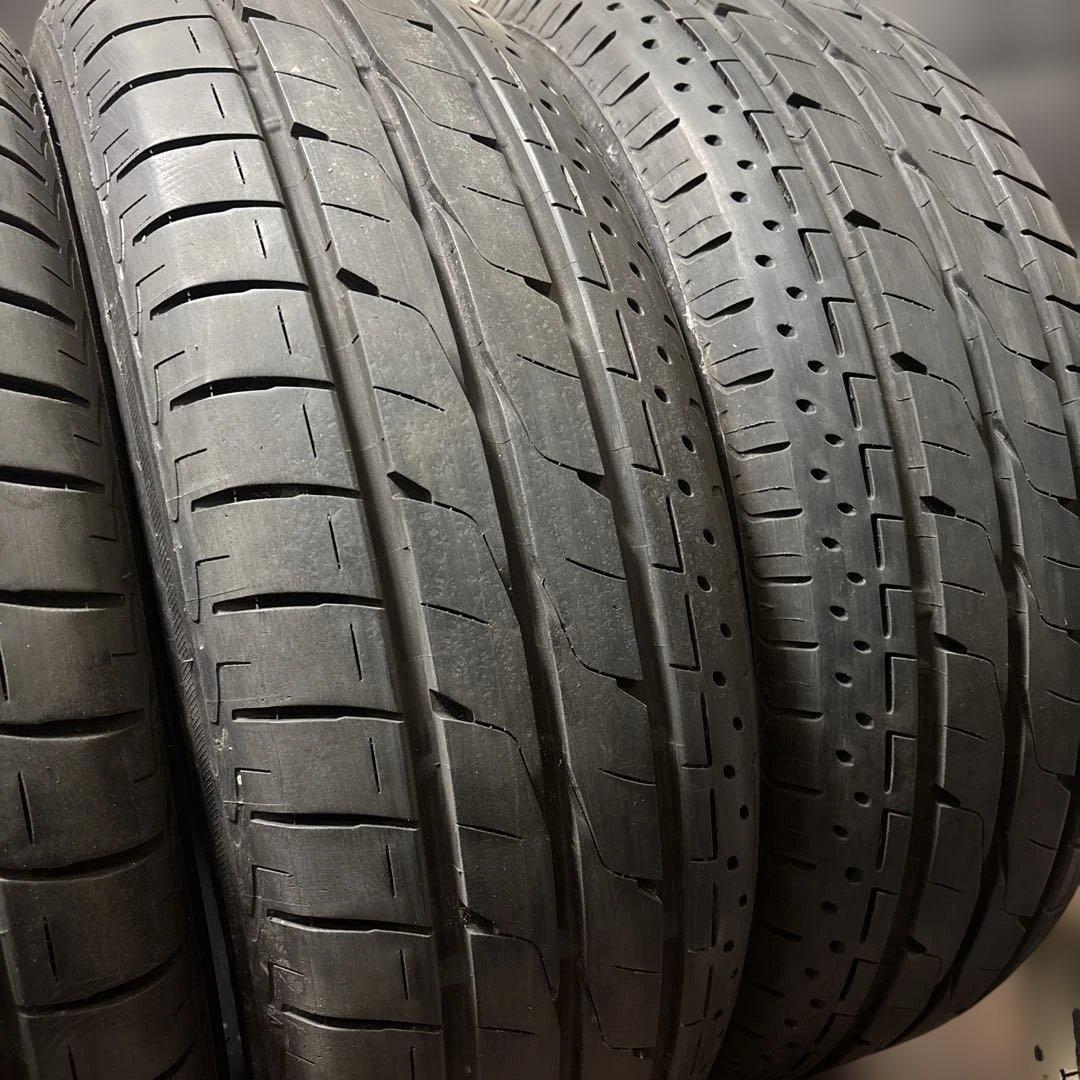 美品195/60R16(89H)ブリヂストン製LUFT RVⅡ