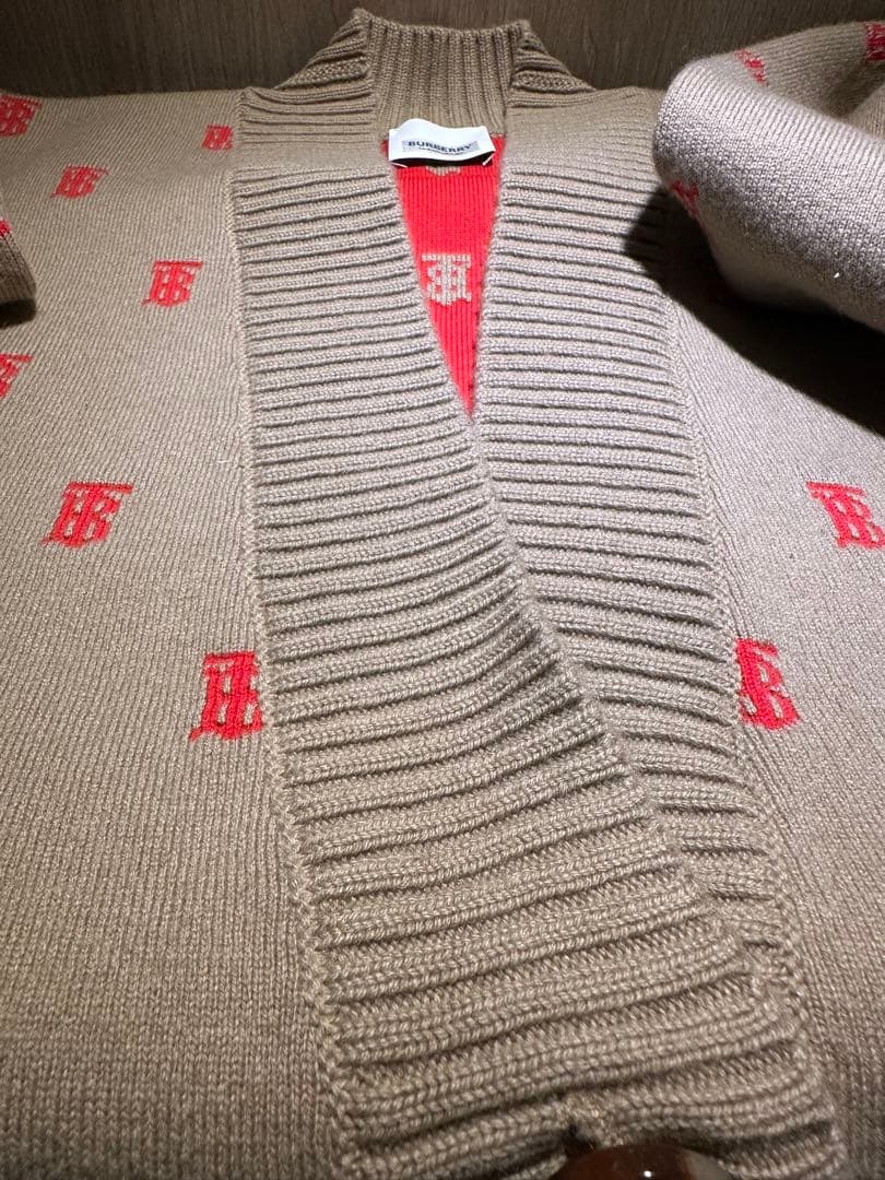 【最安値】バーバリー　【美品】TBモノグラム　ロゴ　カーディガン