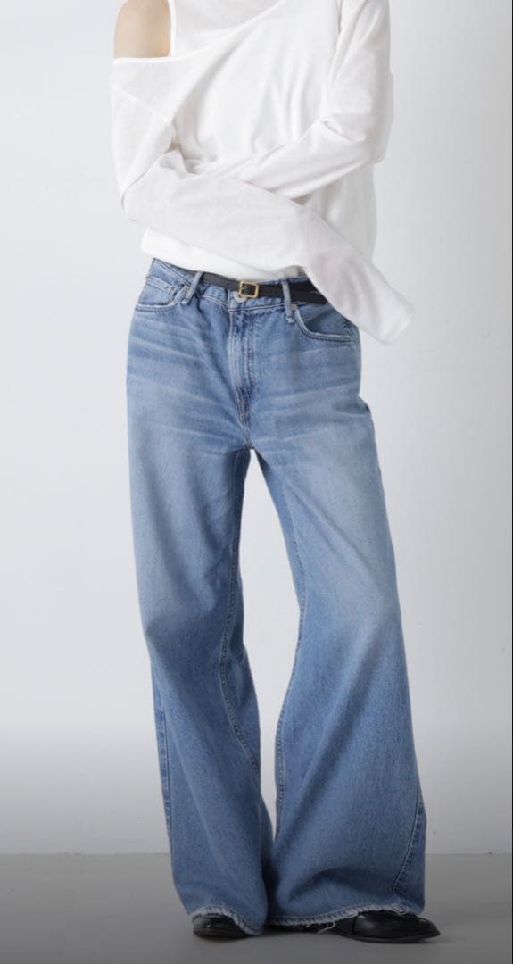パンツ upper hights/THE LAUREN