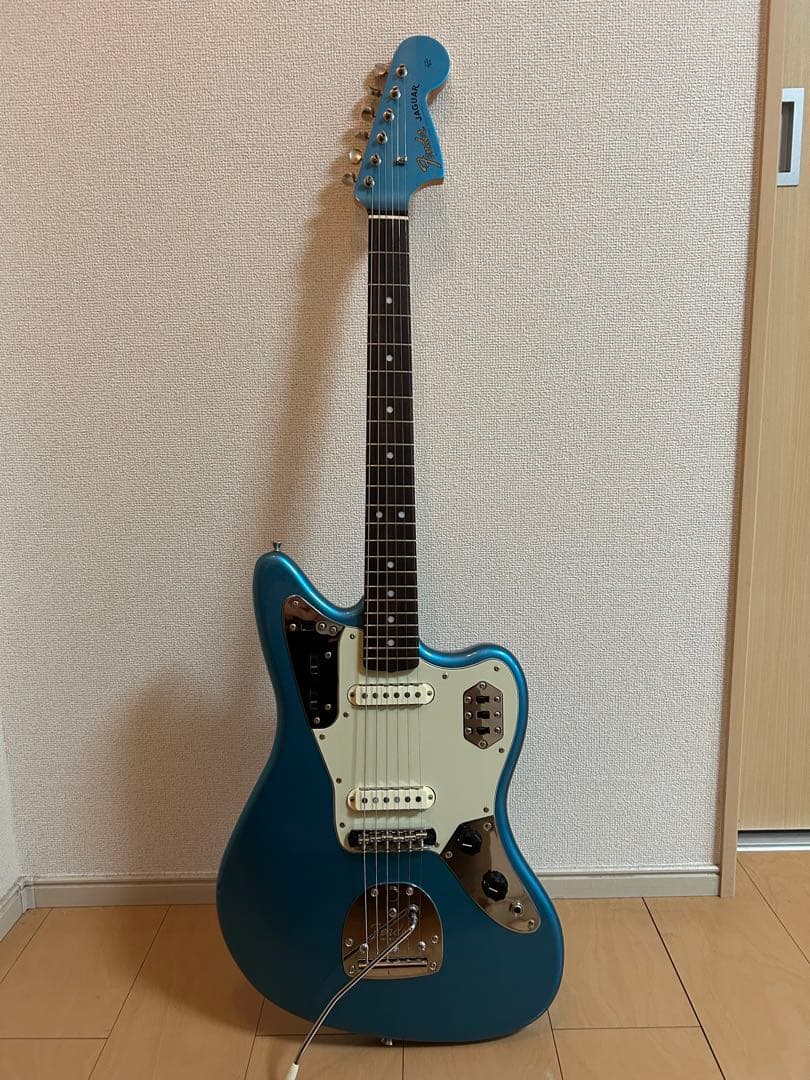 m*4様 Fender FSR TRADITIONAL 60s Jaguar 日