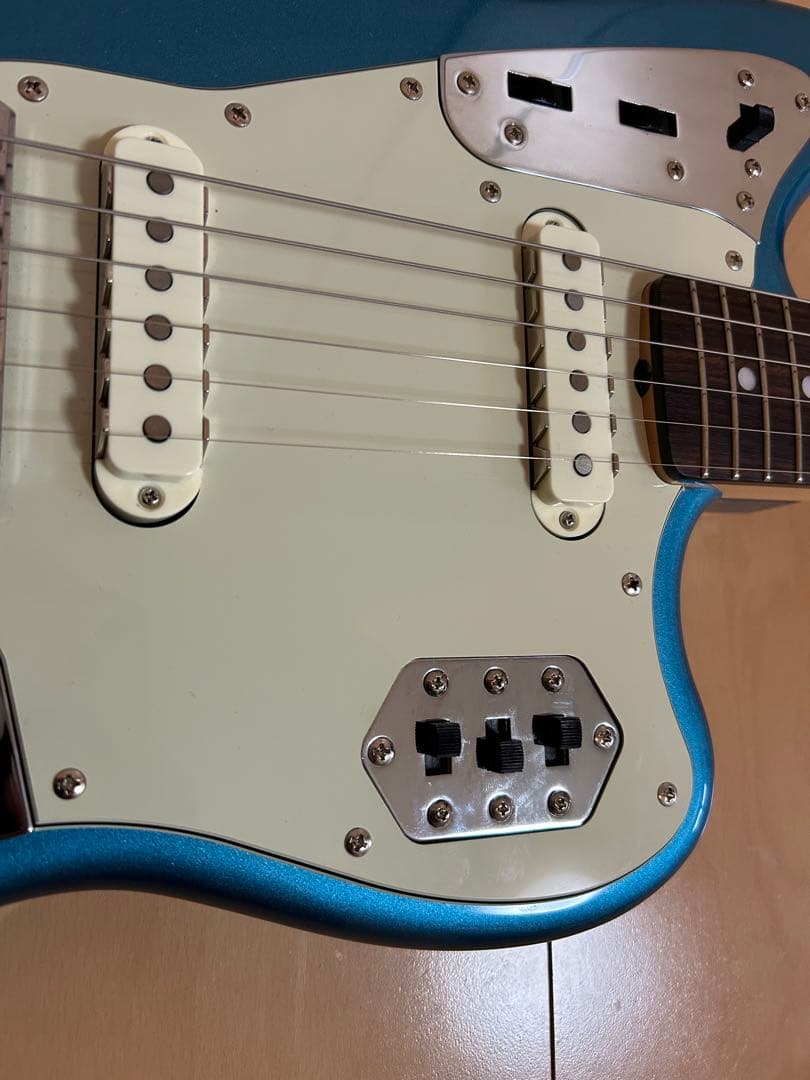 m*4様 Fender FSR TRADITIONAL 60s Jaguar 日