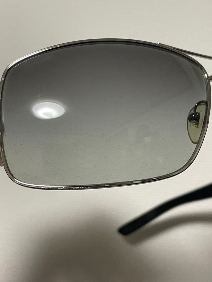 PRADA サングラス