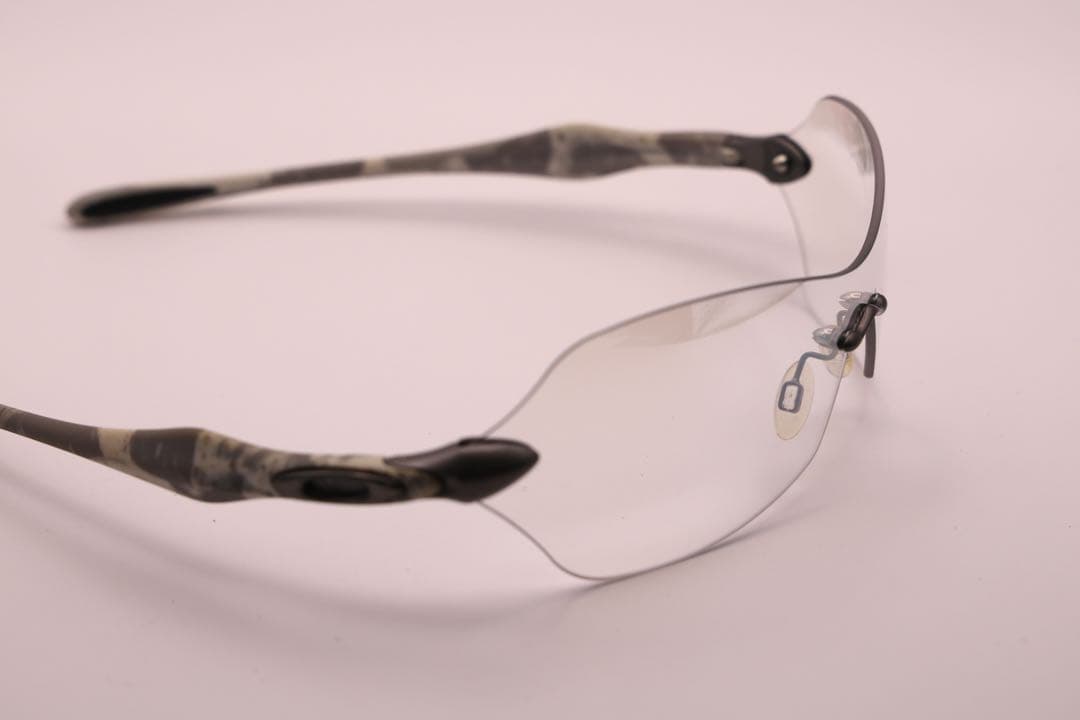 小物 OAKLEY Dartboard W-CAMO W/Titanium Clear