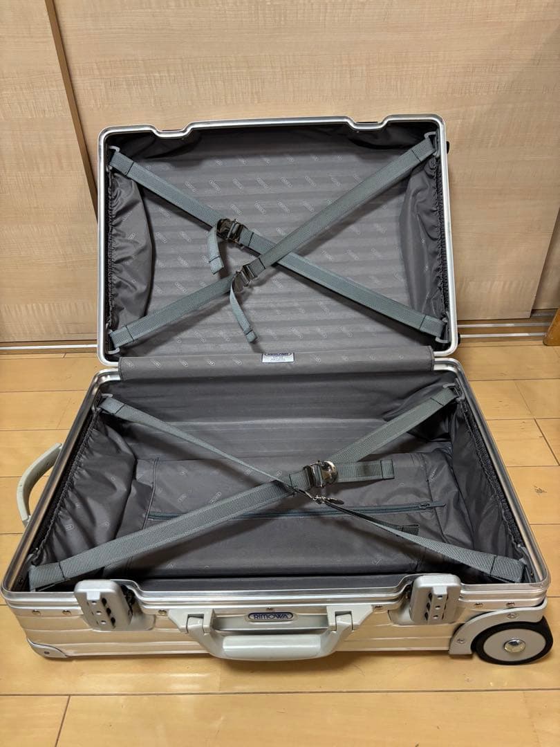 かいちよ【美品】RIMOWA OPAL 機内持ち込みサイズ