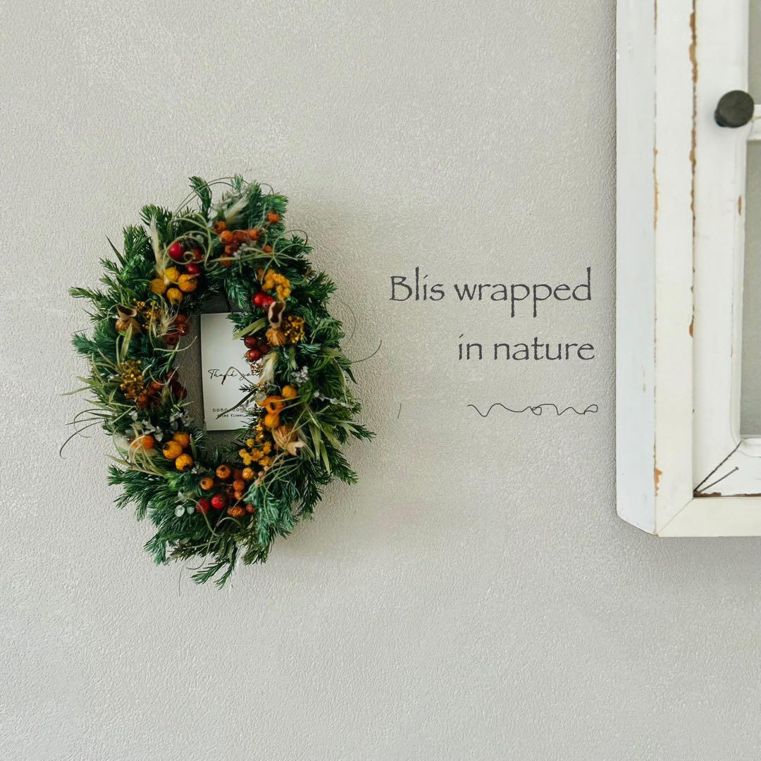 Bliss wrapped in nature 針葉樹と木の実のスワッグ・他一点