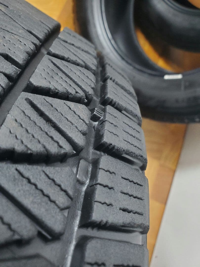 225/65R17 スタッドレス ブリヂストン DM-V3