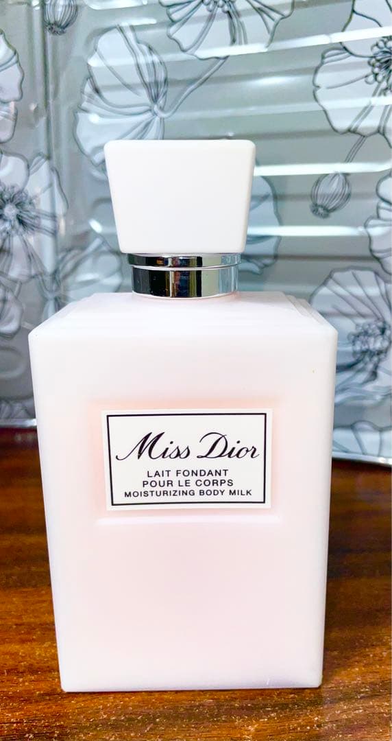 ❤︎新品未使用❤︎Miss Dior ミスディオール ボディミルク 200ml