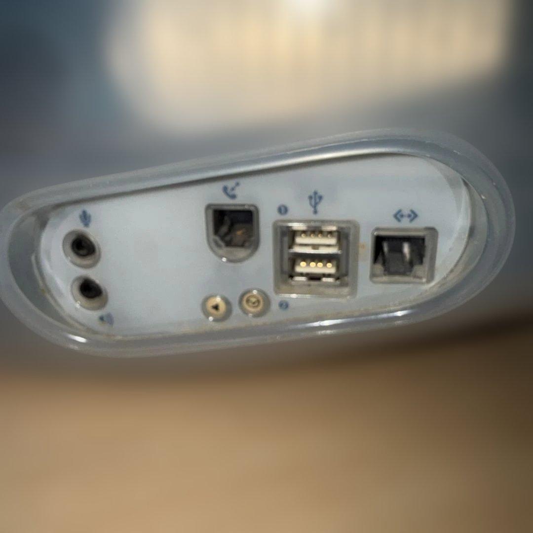送料無料　Apple iMac グリーン