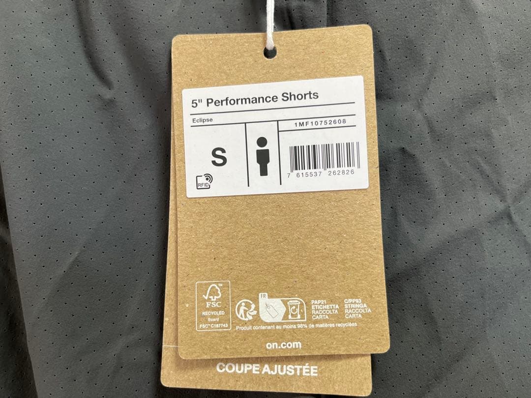 【新品】ON Performance Shorts 5インチ