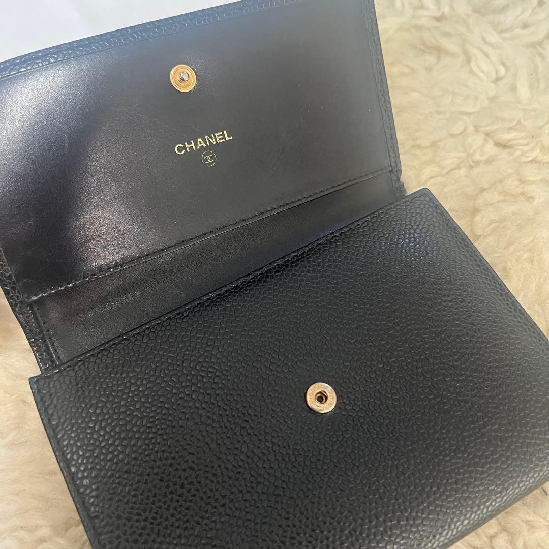 【美品】シャネル キャビア デカココマーク 三つ折り財布
