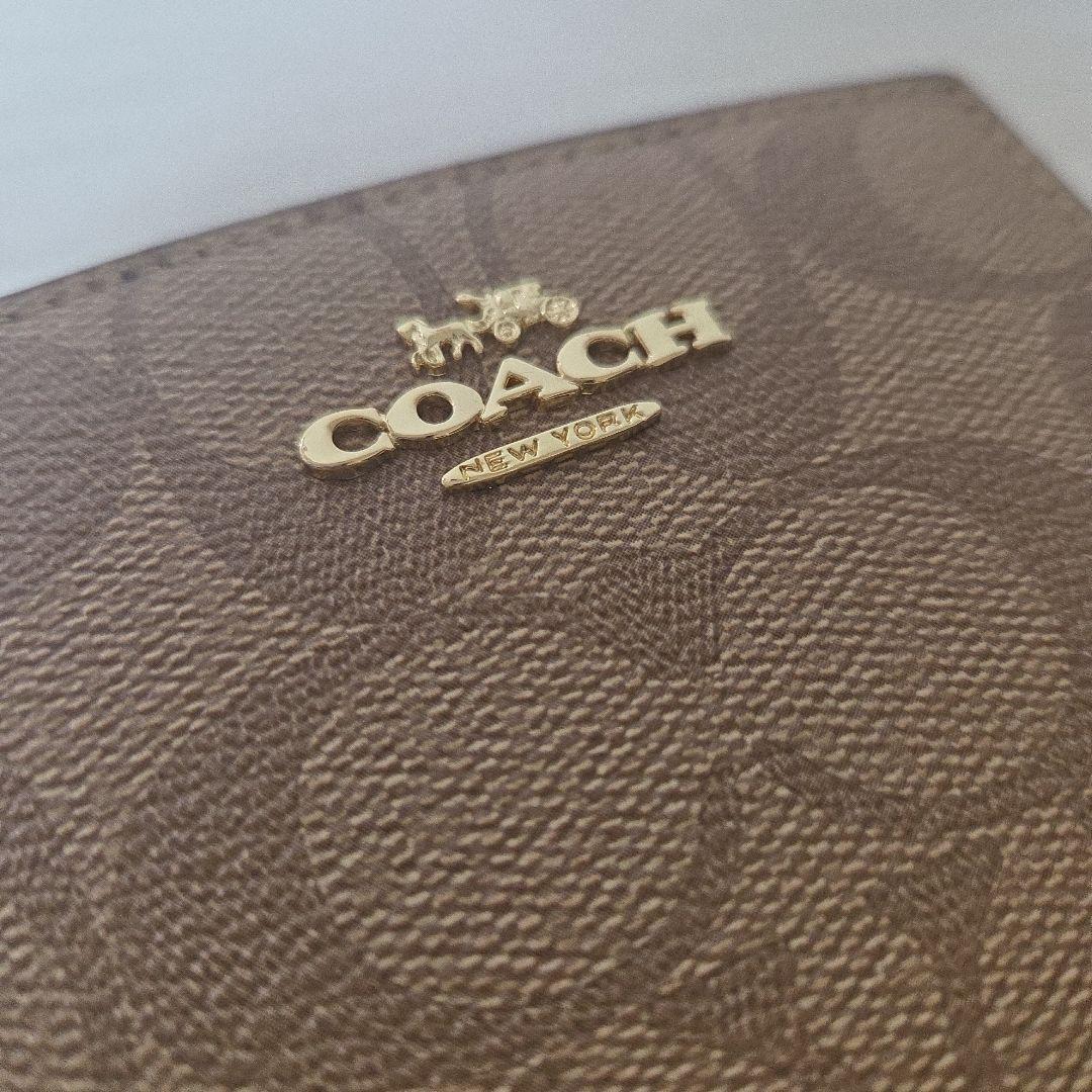 COACH C3309 Cチャーム シグネチャー 二つ折り財布 カーキ　ブラウン