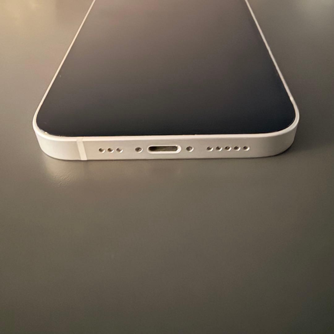 ［美品］iPhone 13 本体 128GB スターライト SIMフリー 85%