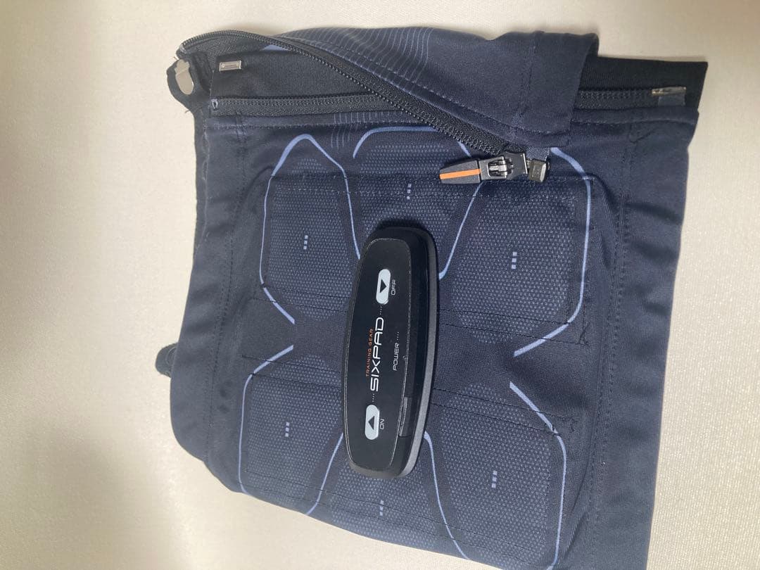 SIXPAD/シックスパッド パワースーツ アブズ　Sサイズ