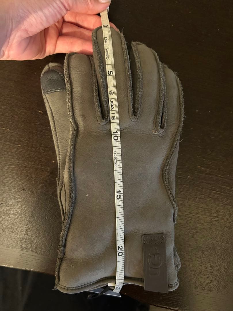 UGG 手袋新品