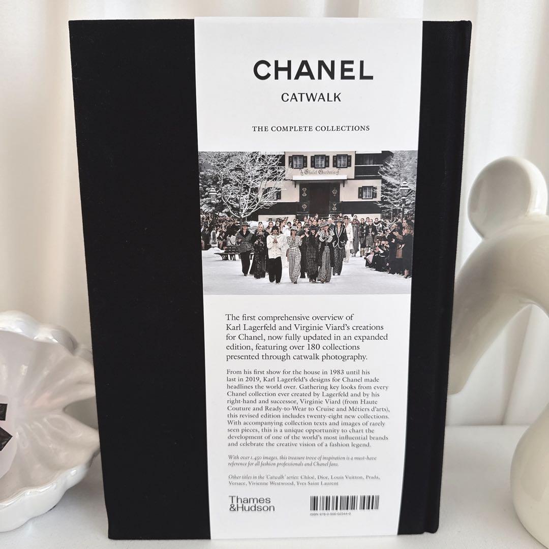 CHANEL CATWALK 本 インテリア 洋書