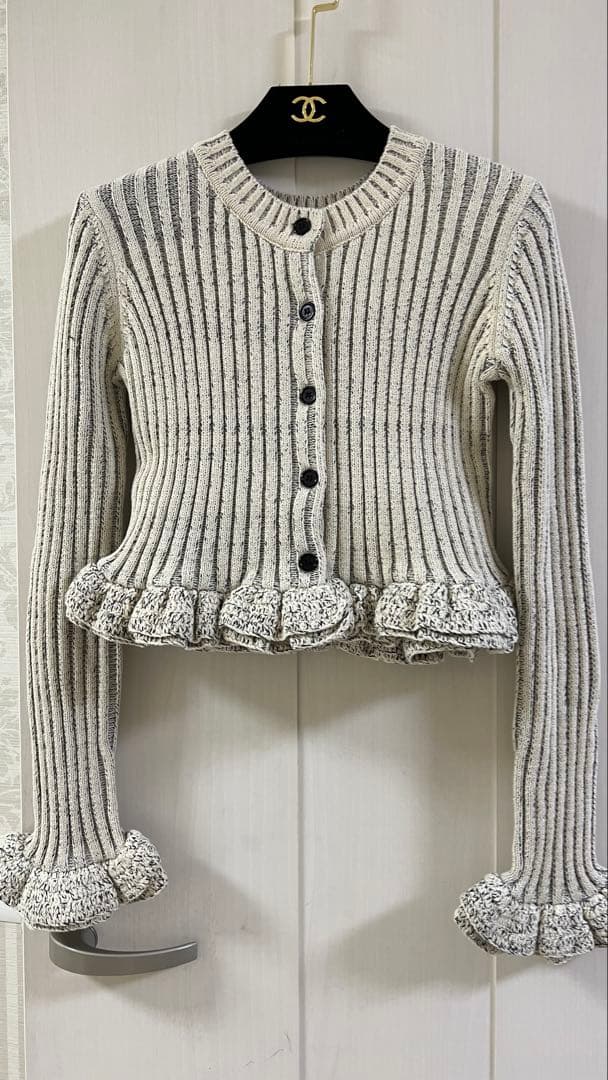 新品CLANE W FACE SHORT FRILLED KNIT TOPS