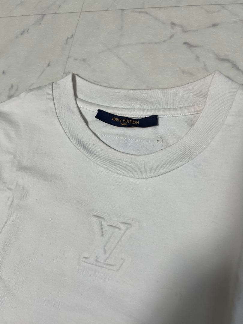 Louis Vuitton 白　Tシャツ Sサイズ