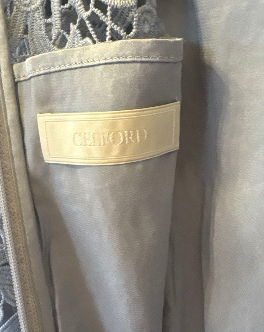 2025年【現行品】CELFORD レースワンピース　38 ブルー