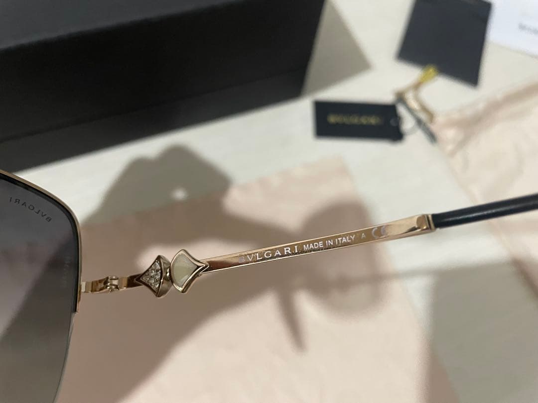 BVLGARI サングラス BV 6077B