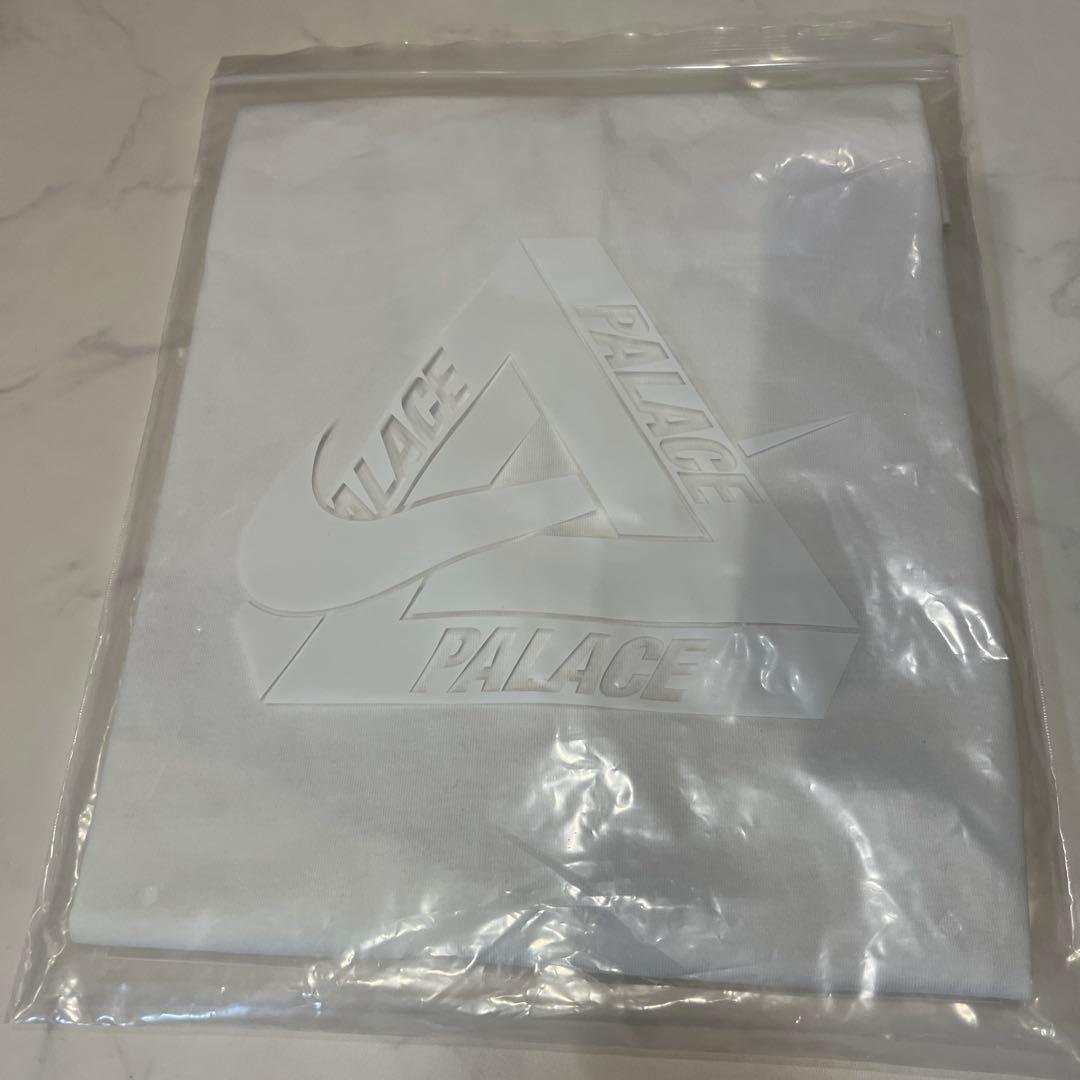 ⭐︎新品⭐︎PALACE NIKE TRI SWOOSH T-SHIRT WHITE