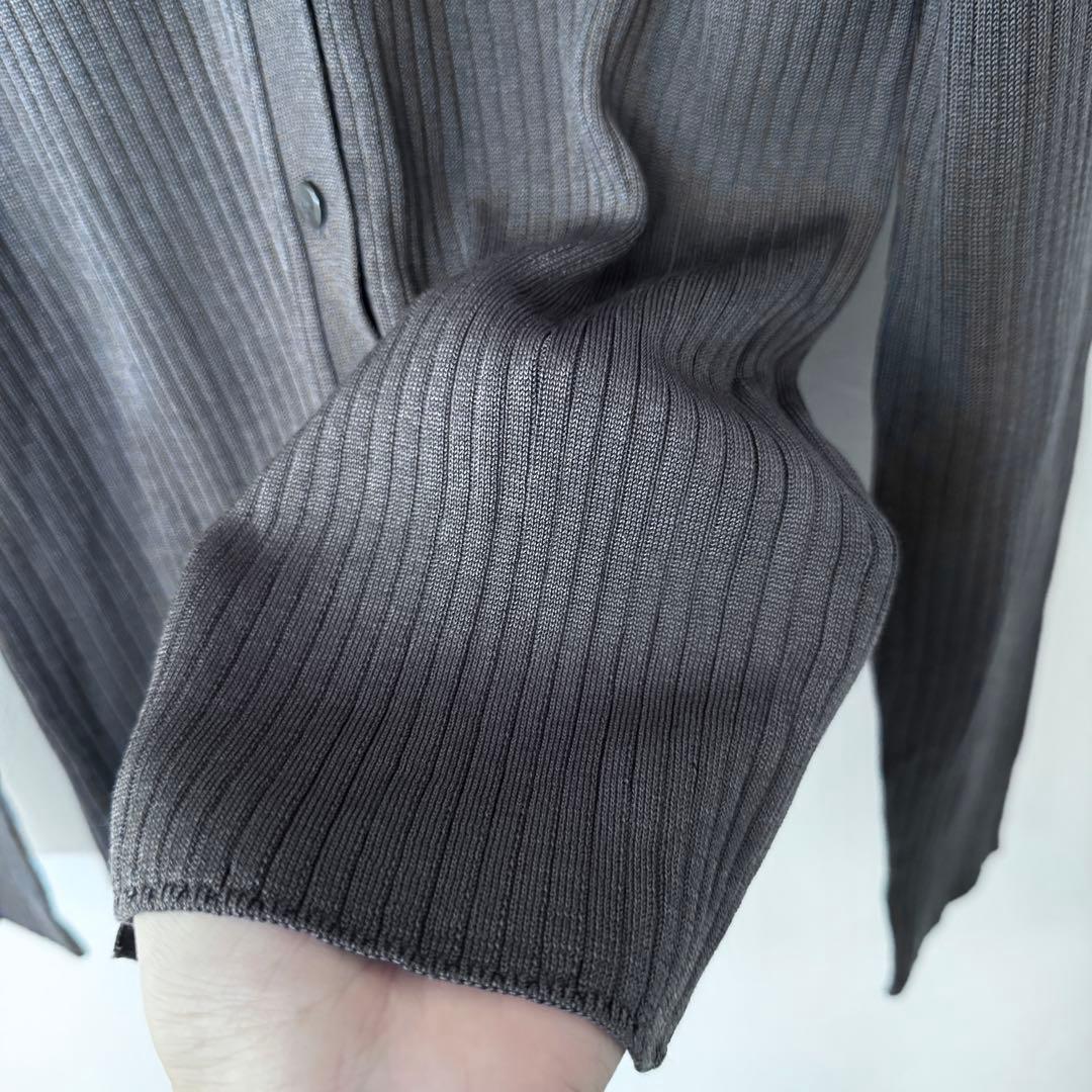 IENA／シルク混×開きひかえめVネックリブニットカーディガン チャコールグレー