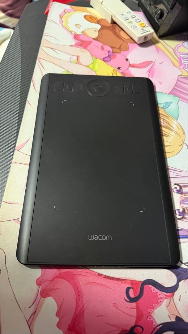 液タブ・ペンタブ Wacom Intuos Pro PTH-460