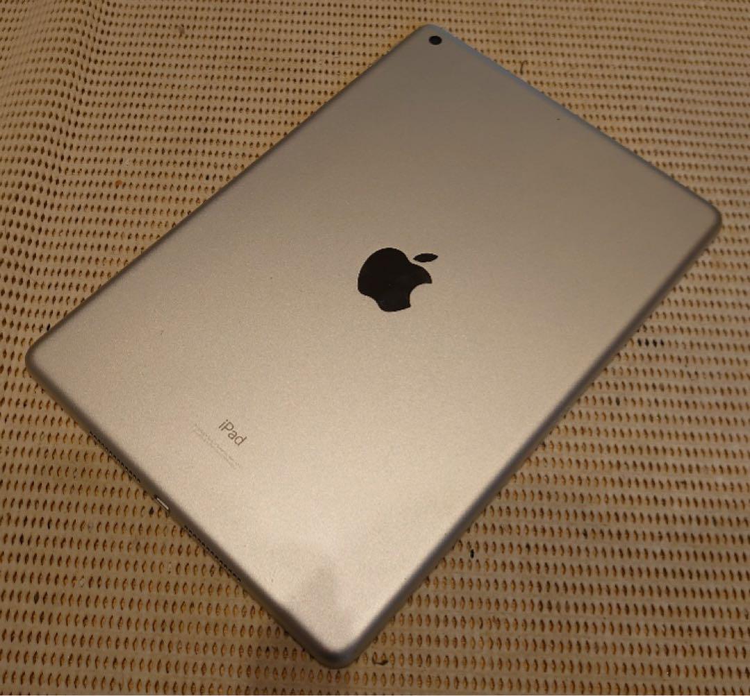 完動品iPad第9世代(A2602)本体64GBシルバー送料込3QYJ7