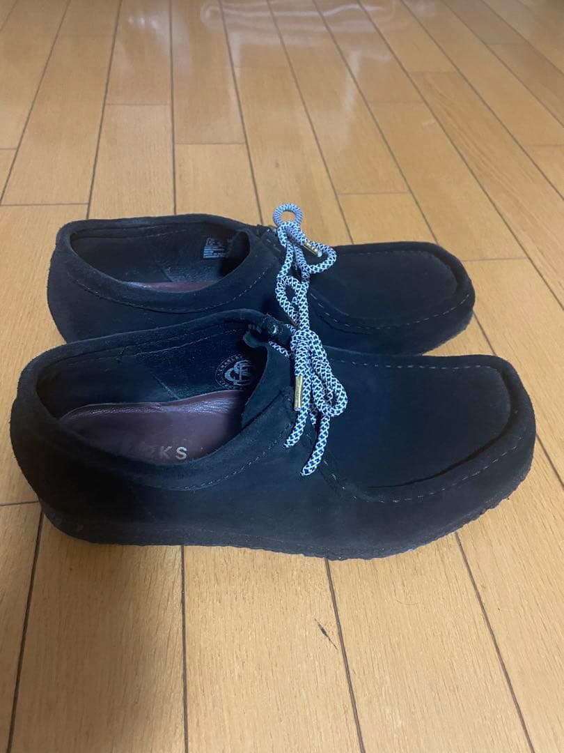 クラークスclarks ワラビー25.5cm
