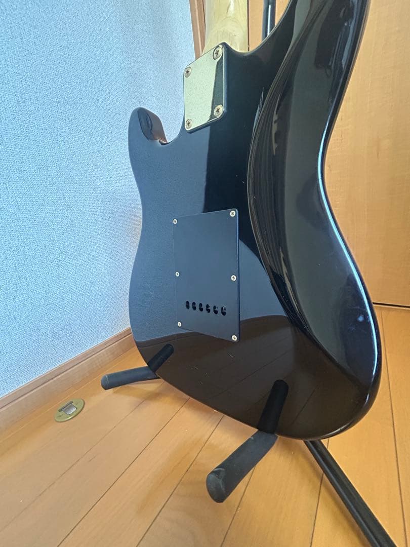 SELDER ブラック エレキギター ストラトキャスタータイプ　各部調整済み