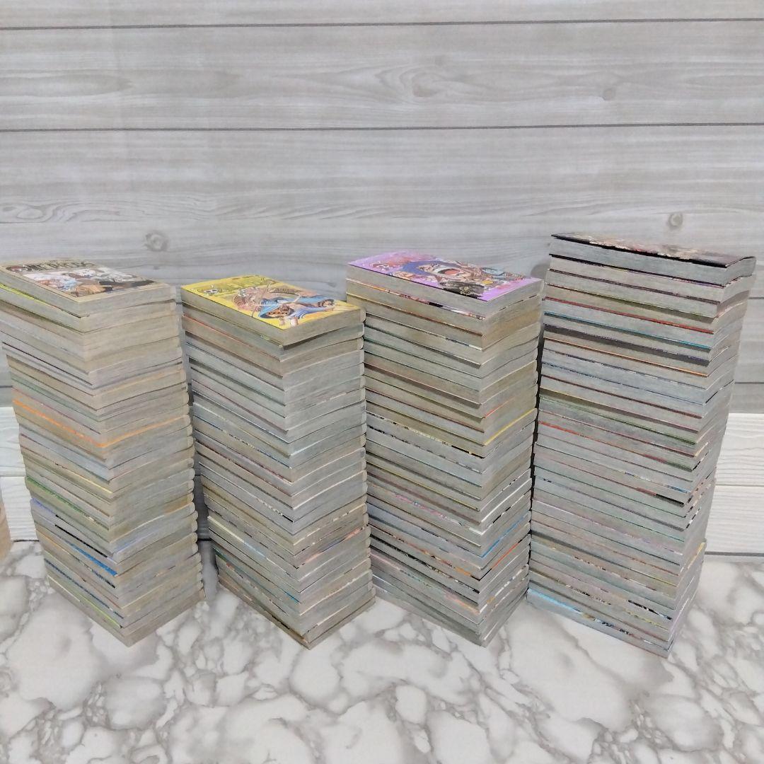 ☆ONE PIECE　全114巻＋おまけ沢山セット！ワンピース　尾田栄一郎先生☆