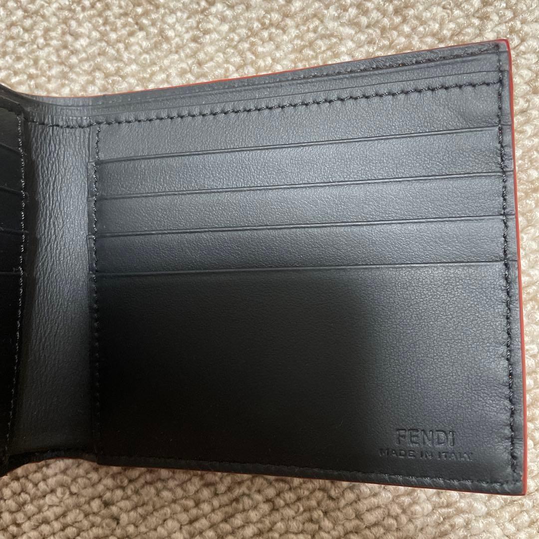 フェンディ FENDI バグズ アイ モンスター 二つ折り財布 札入れ レッド