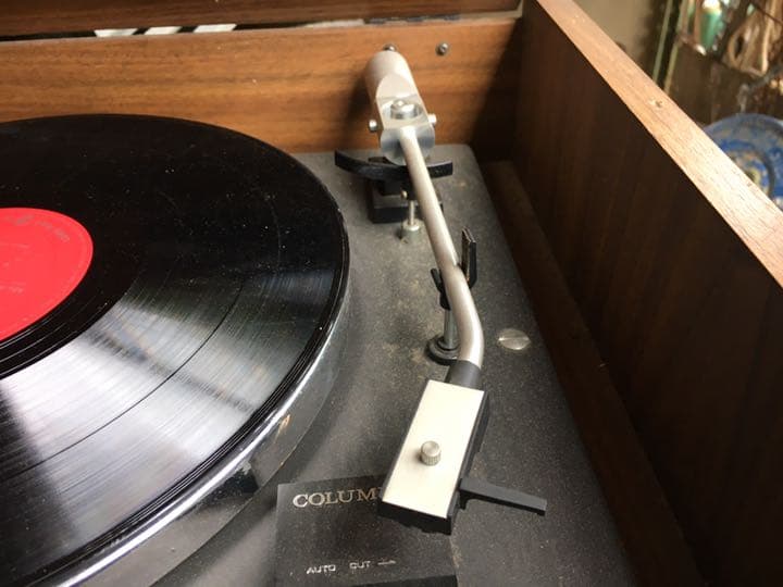 レコードプレーヤー