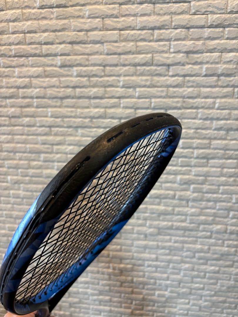 【ガット新品】YONEX EZONE 100 ヨネックス イーゾーン100