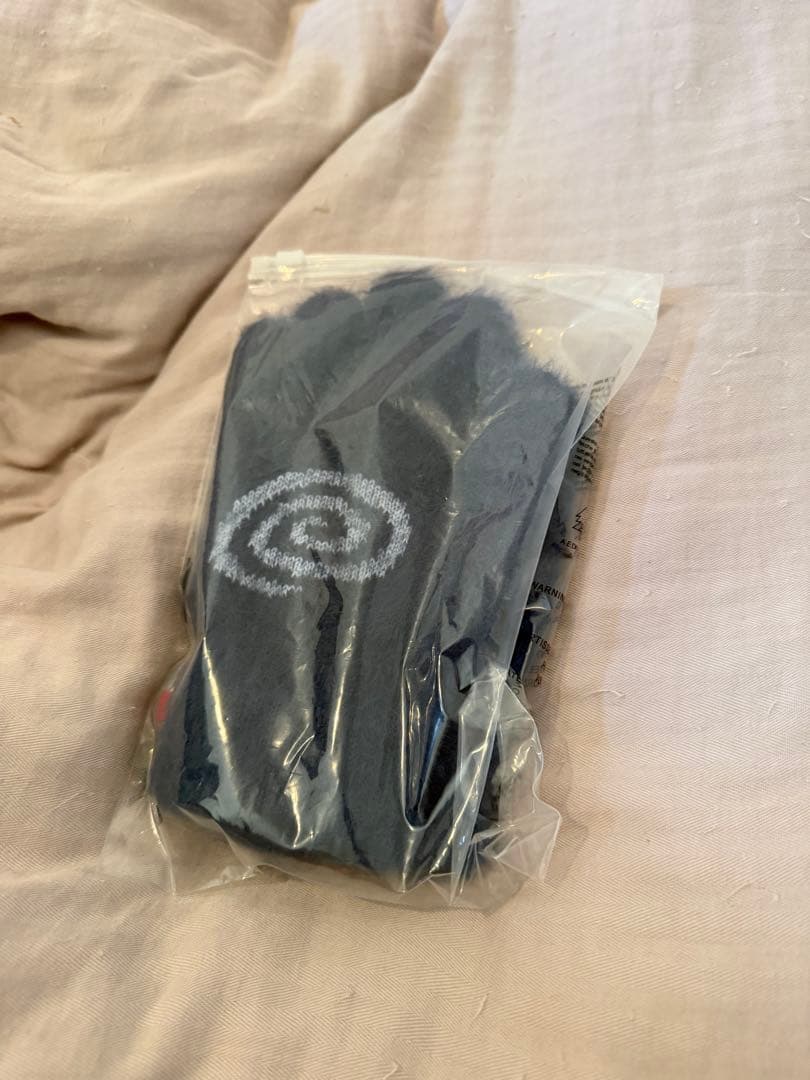 GuruGuru Gloves 手袋 sol soonerorlater