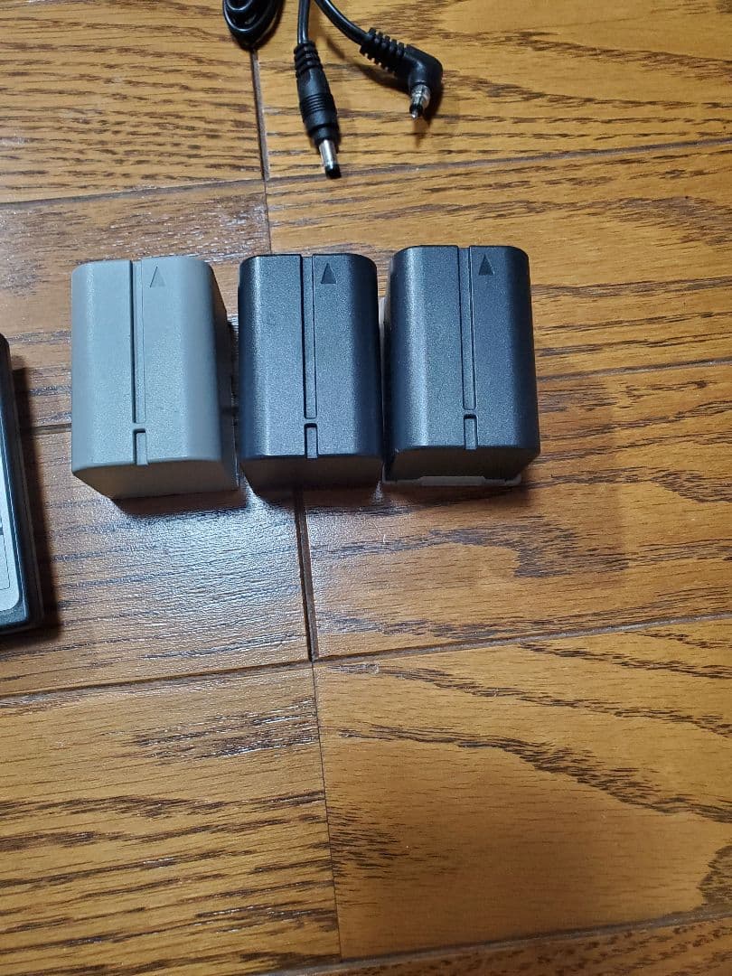 victor mini dv ビデオカメラ　ジャンクと稼働品
