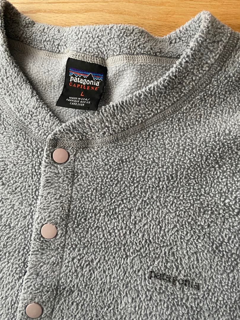 希少 USA製 patagonia Cappeline グレー ヘンリーネック