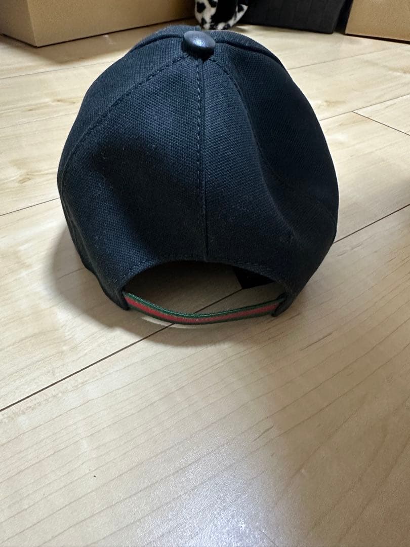 GUCCIブラック ベースボールキャップ