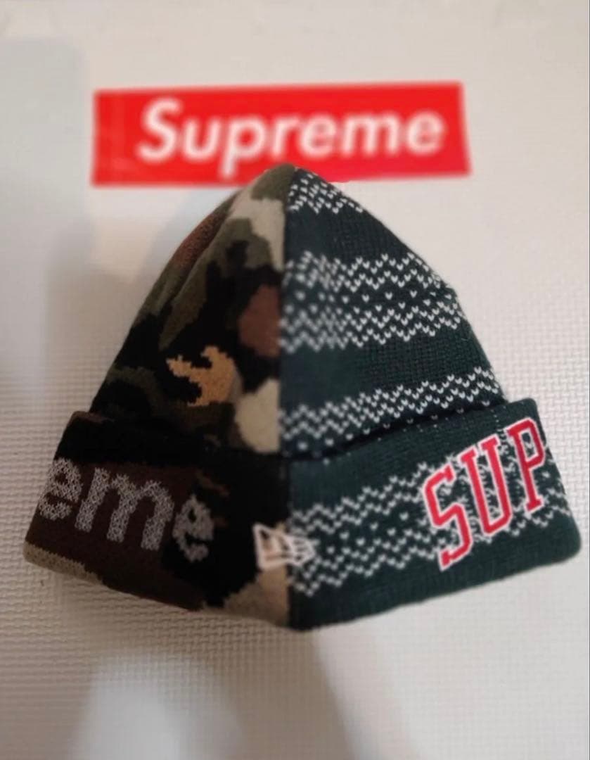 Supreme × New Era Split Beanie