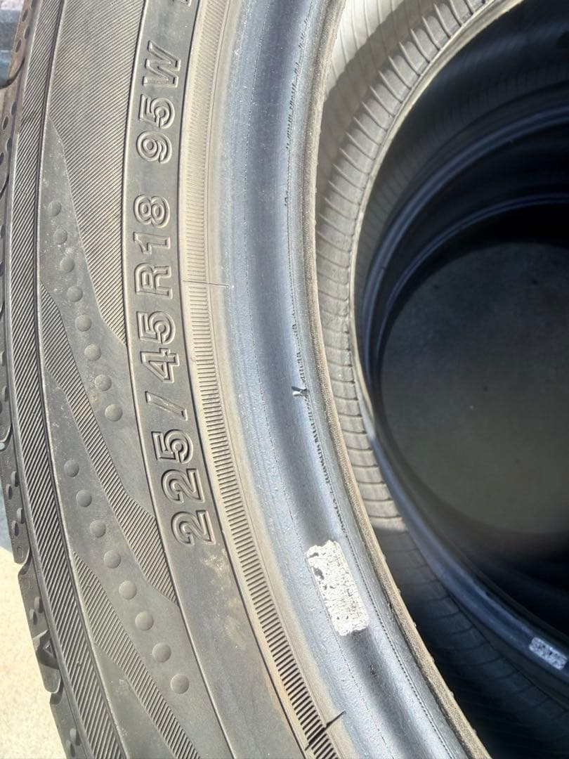 【RYY 】YOKOHAMA ブルーアース RV03 225/45R18