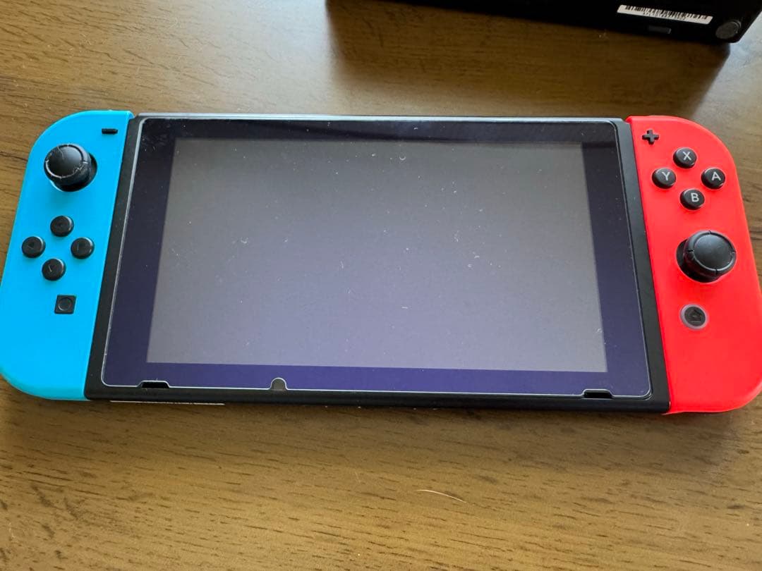 Nintendo Switch 保護フィルム付　外箱有