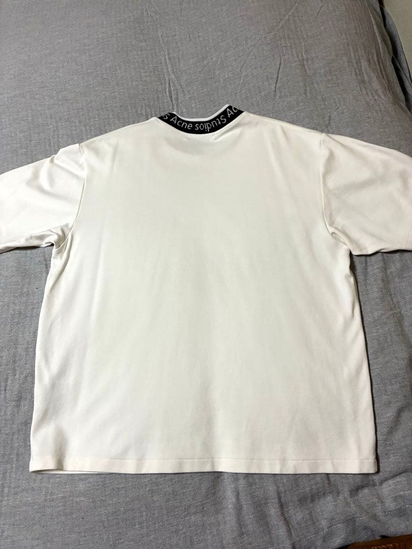 KURO　美品✨Acne Studios ロゴリブクルーネックＴ