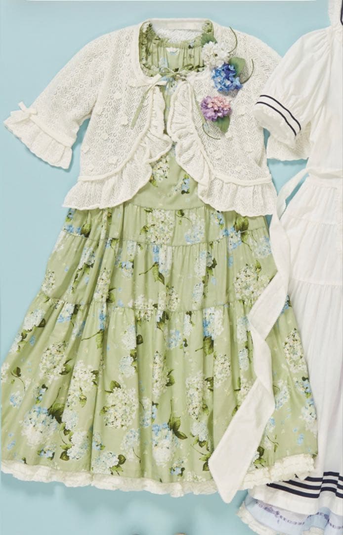 ピンクハウス❤️【美品】あじさいプリントのミディ丈ワンピース❤️2025Spring