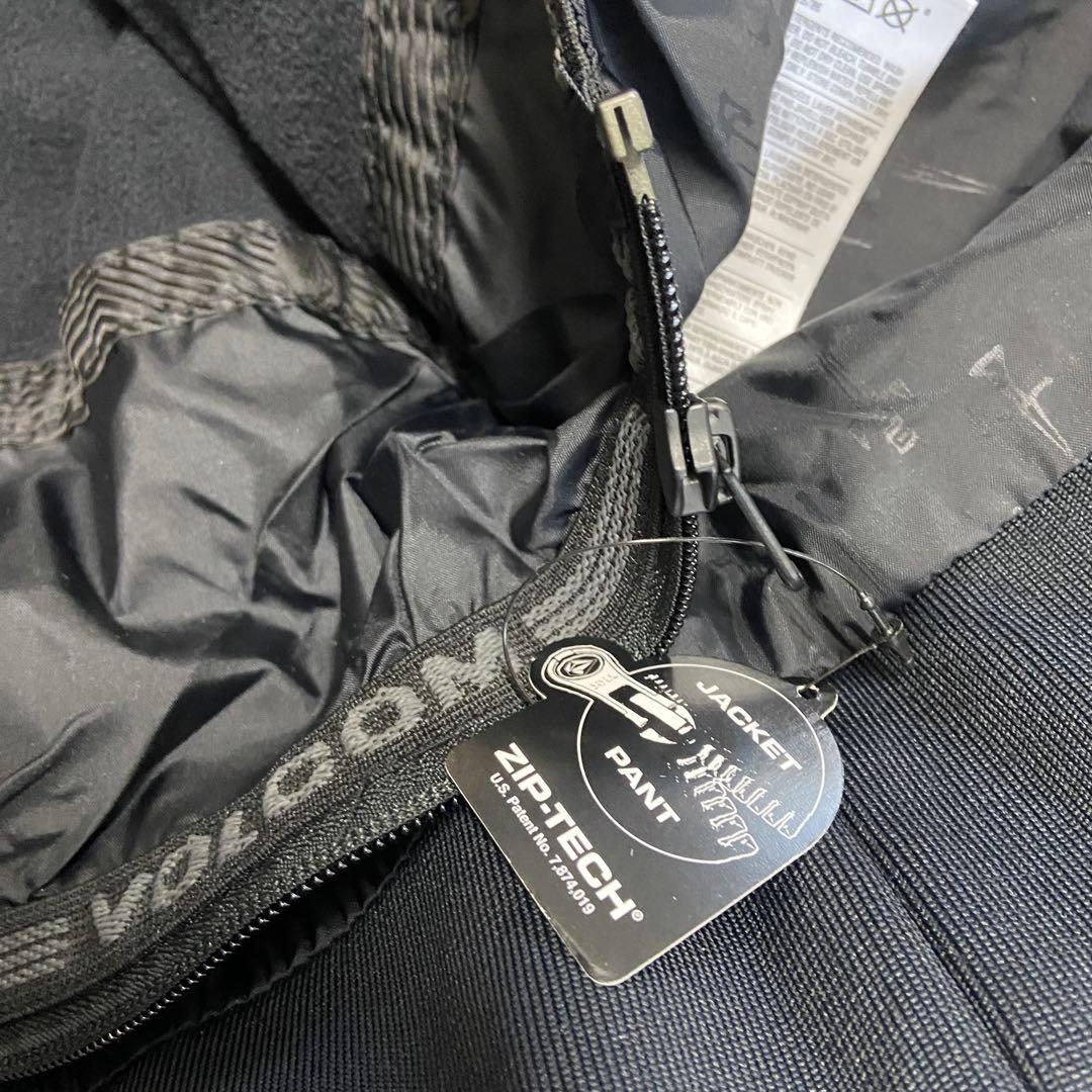 新品・未使用⭐️VOLCOM ボルコム　Hal Jkt スノーボードウエア　XS