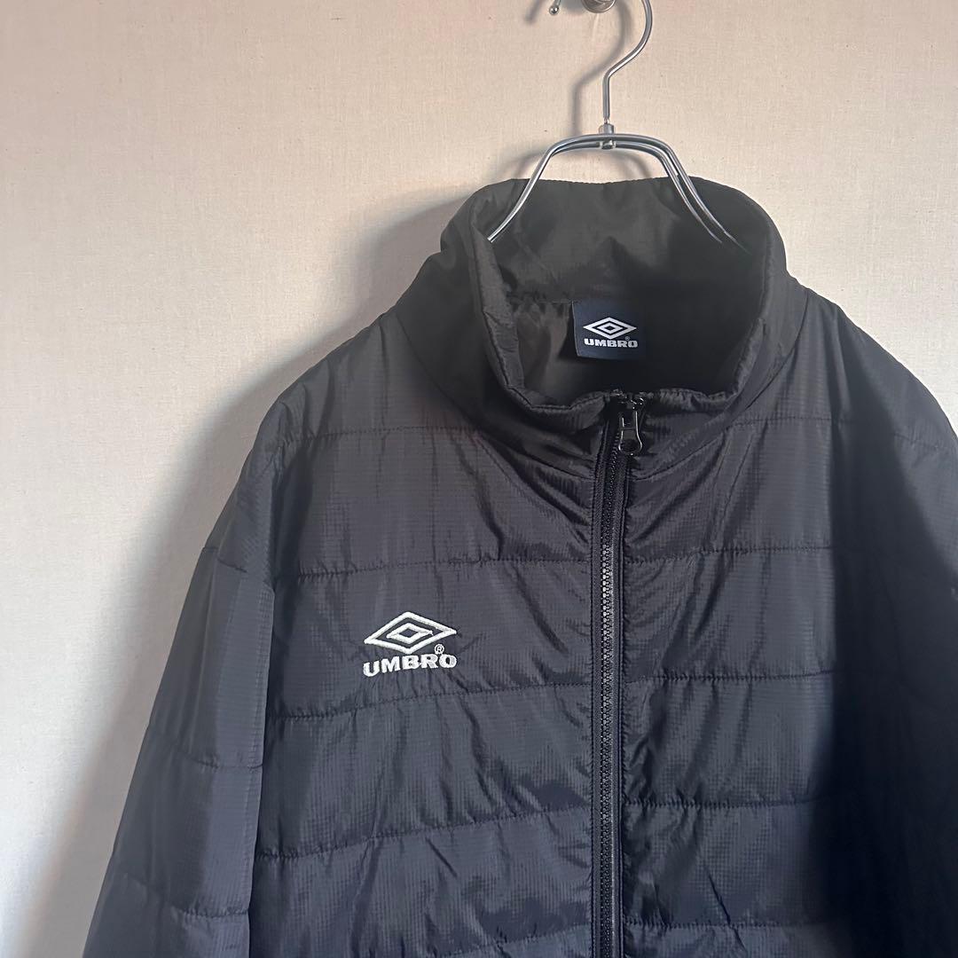 〈 UMBRO 〉フリークスストア別注 SP Padding Jacket