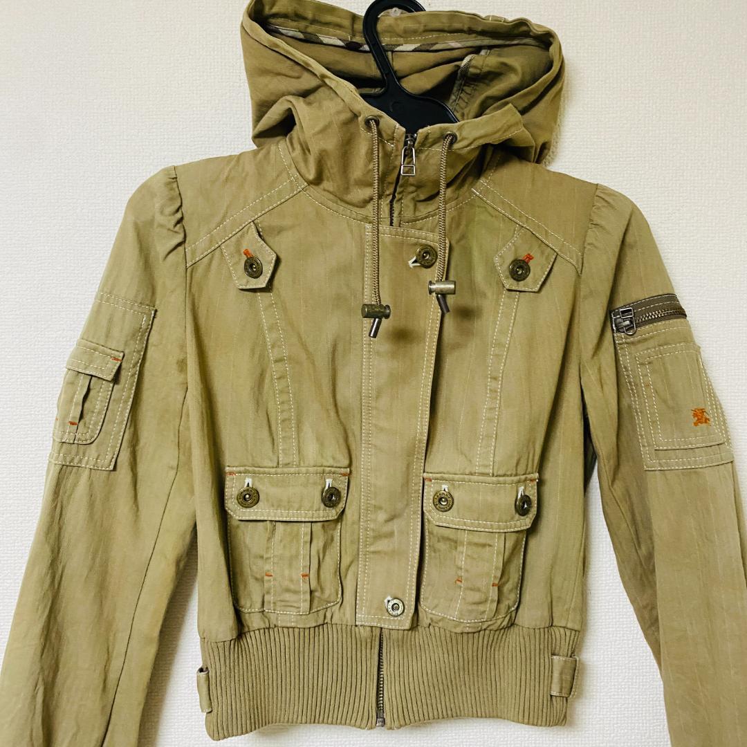 バーバリー BURBERRY BLUE LABEL ミリタリージャケット