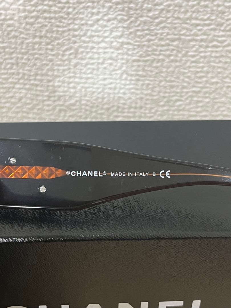 CHANEL ブラウン サングラス ケース付き