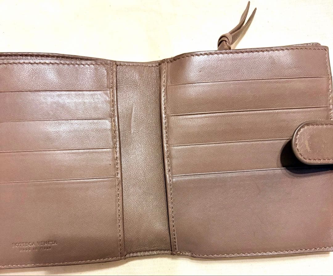 AYANA⭐︎Bottega Veneta ピンクベージュ二つ折り財布