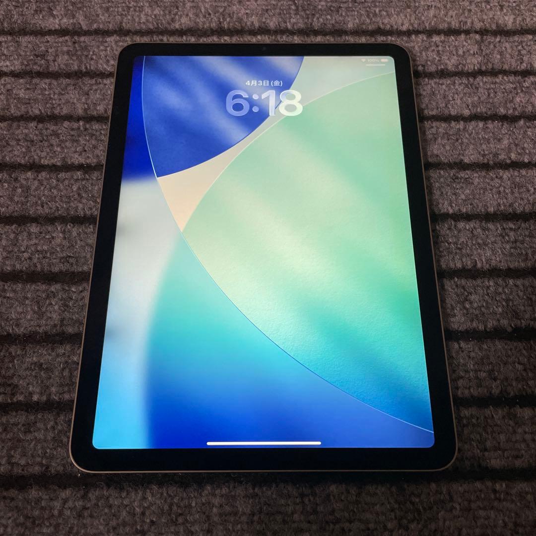 56 iPad Air5 第5世代 M1チップ 64GB Wi-Fi グレイ