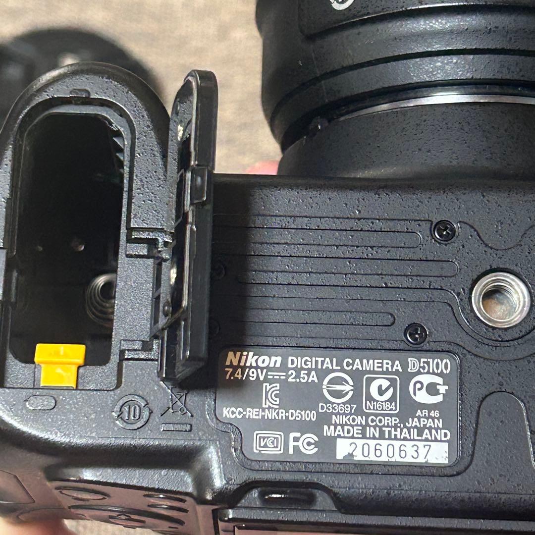 【稼働品】Nikon D5100 レンズキット　シャッター回数 5218