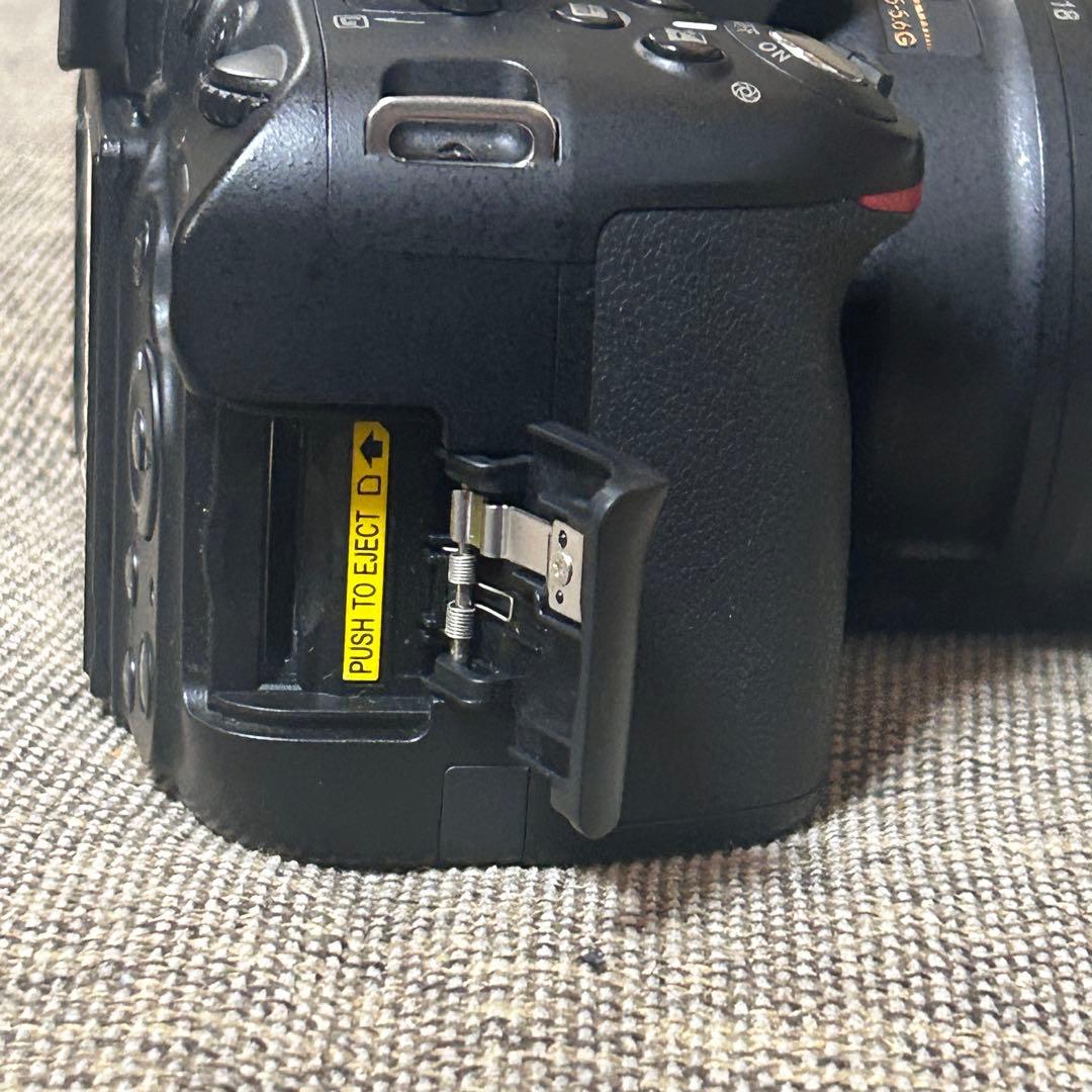 【稼働品】Nikon D5100 レンズキット　シャッター回数 5218
